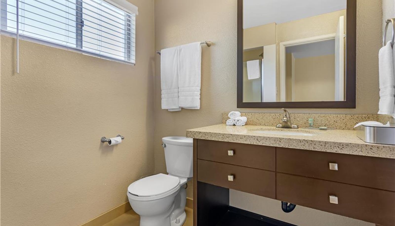 Zimmer - Best Western Petaluma Inn
