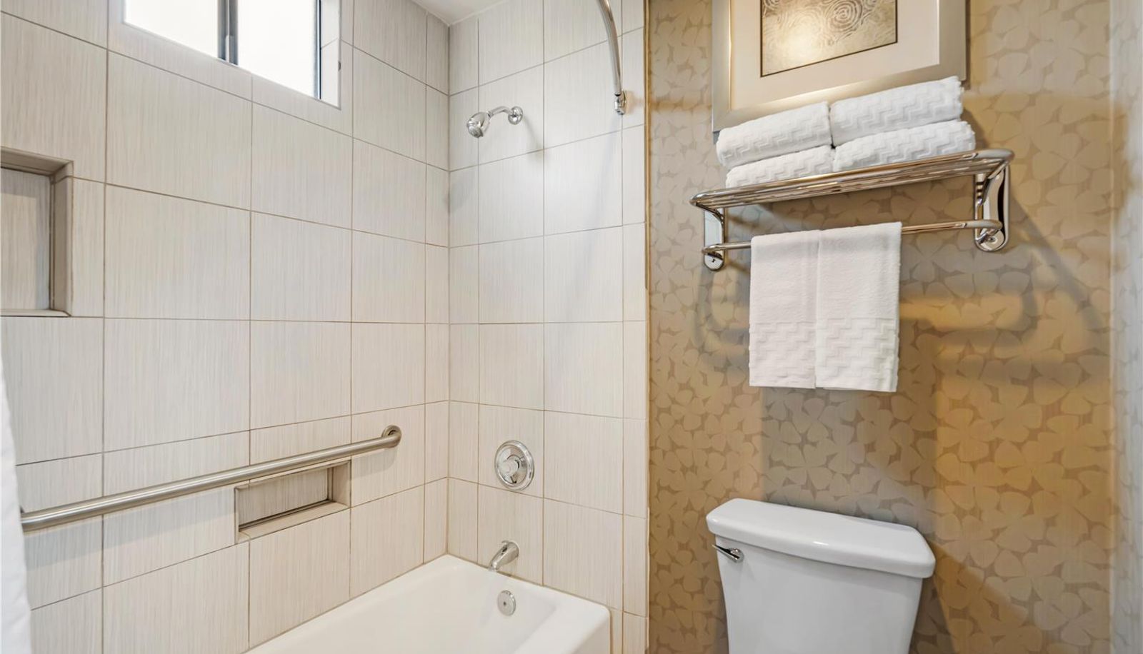 Camera - Best Western Plus Anaheim Inn