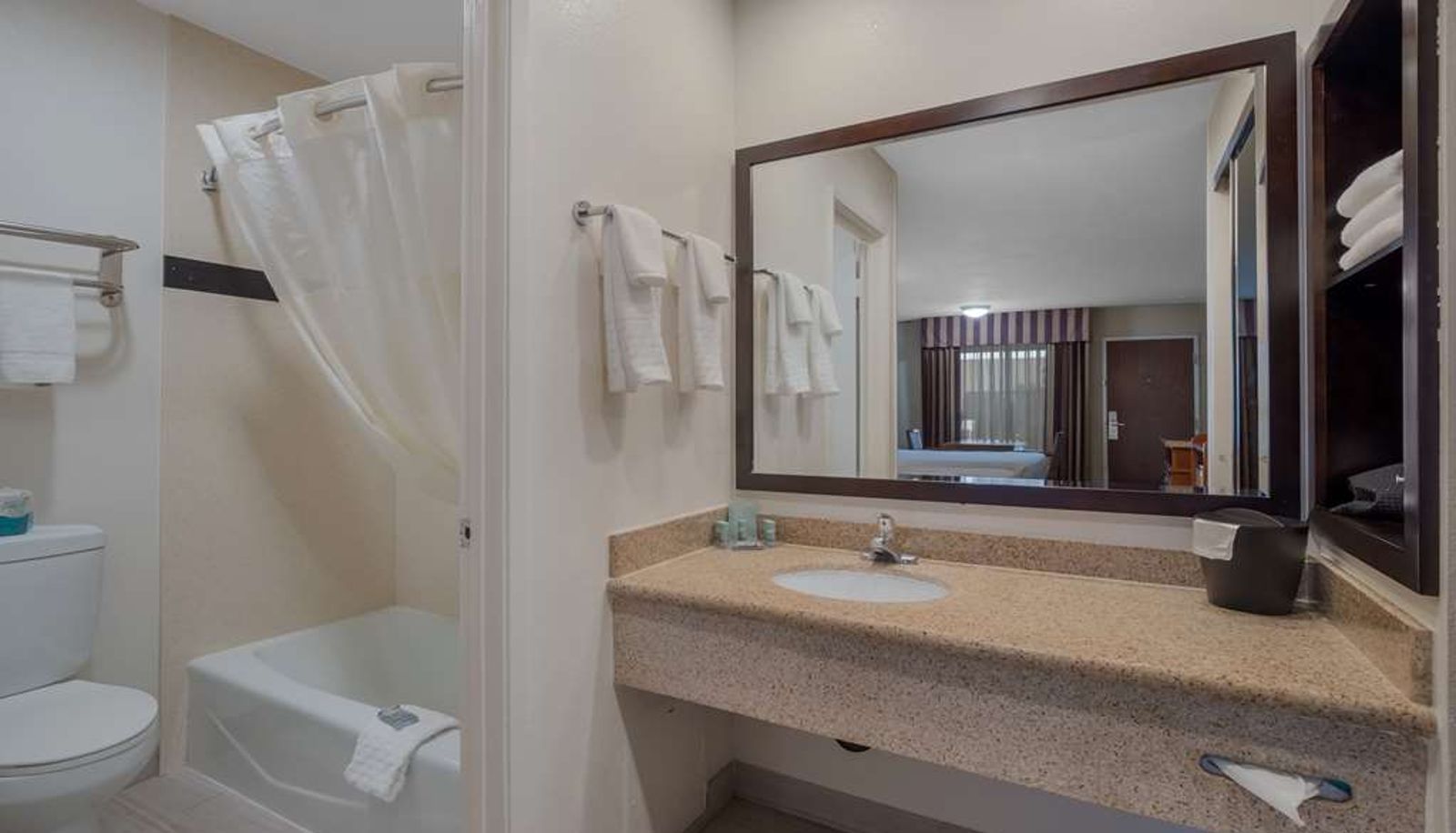 Pokój - Best Western Norwalk Inn