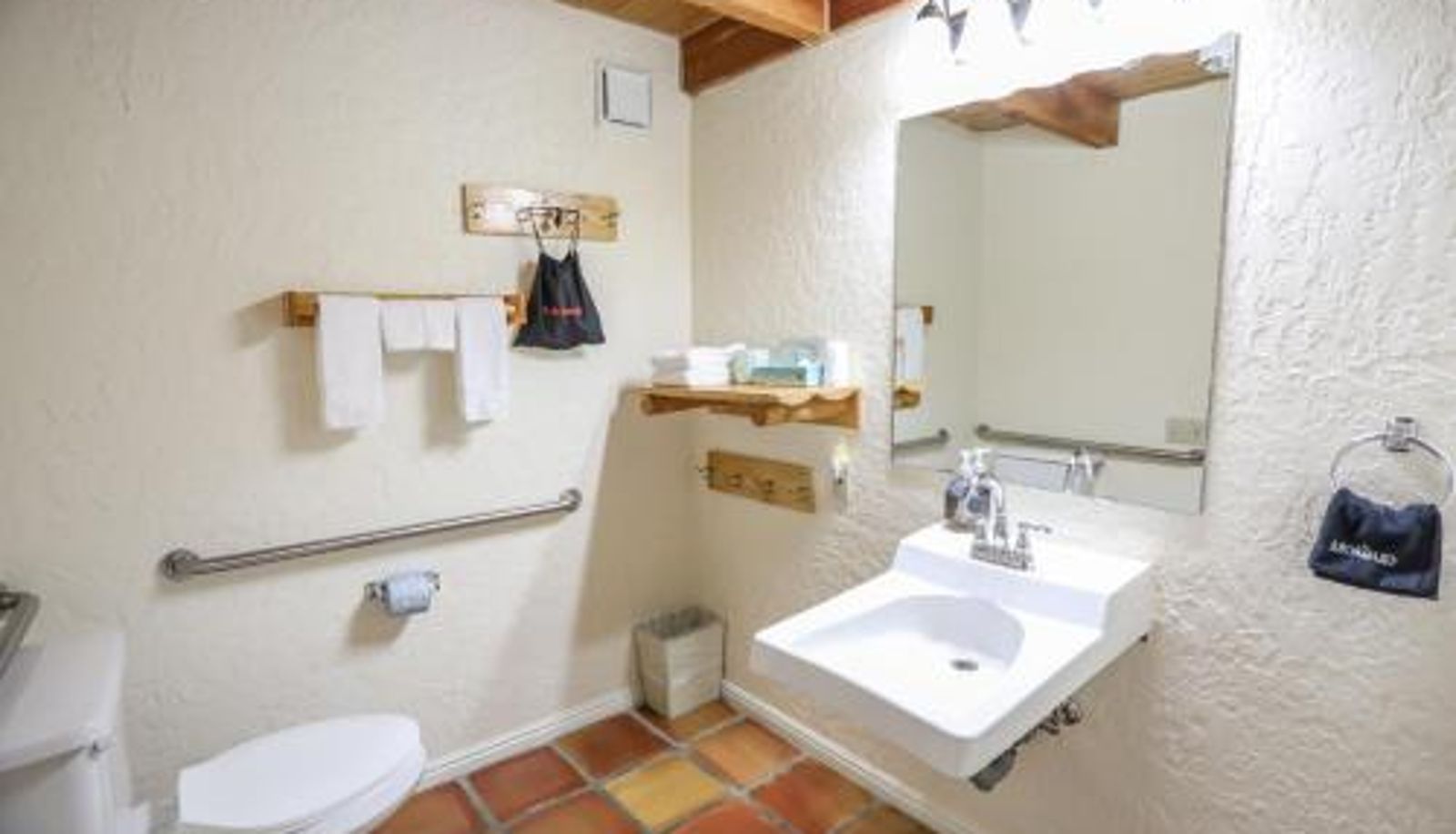 Standard room - The Boulder Creek Lodge