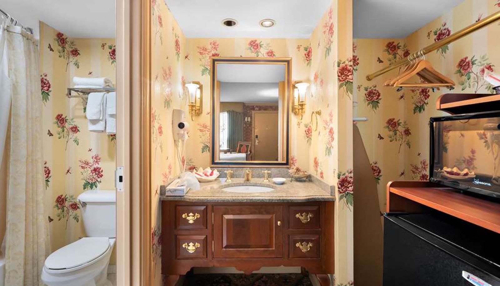 Room - SureStay Plus by Best Western Brandywine Valley