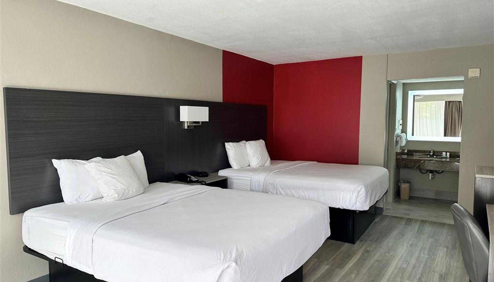 Zimmer - Ramada by Wyndham Cocoa