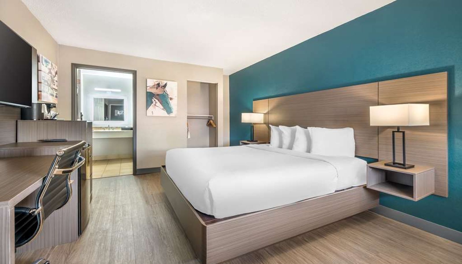 Room - Best Western Green Tree Inn