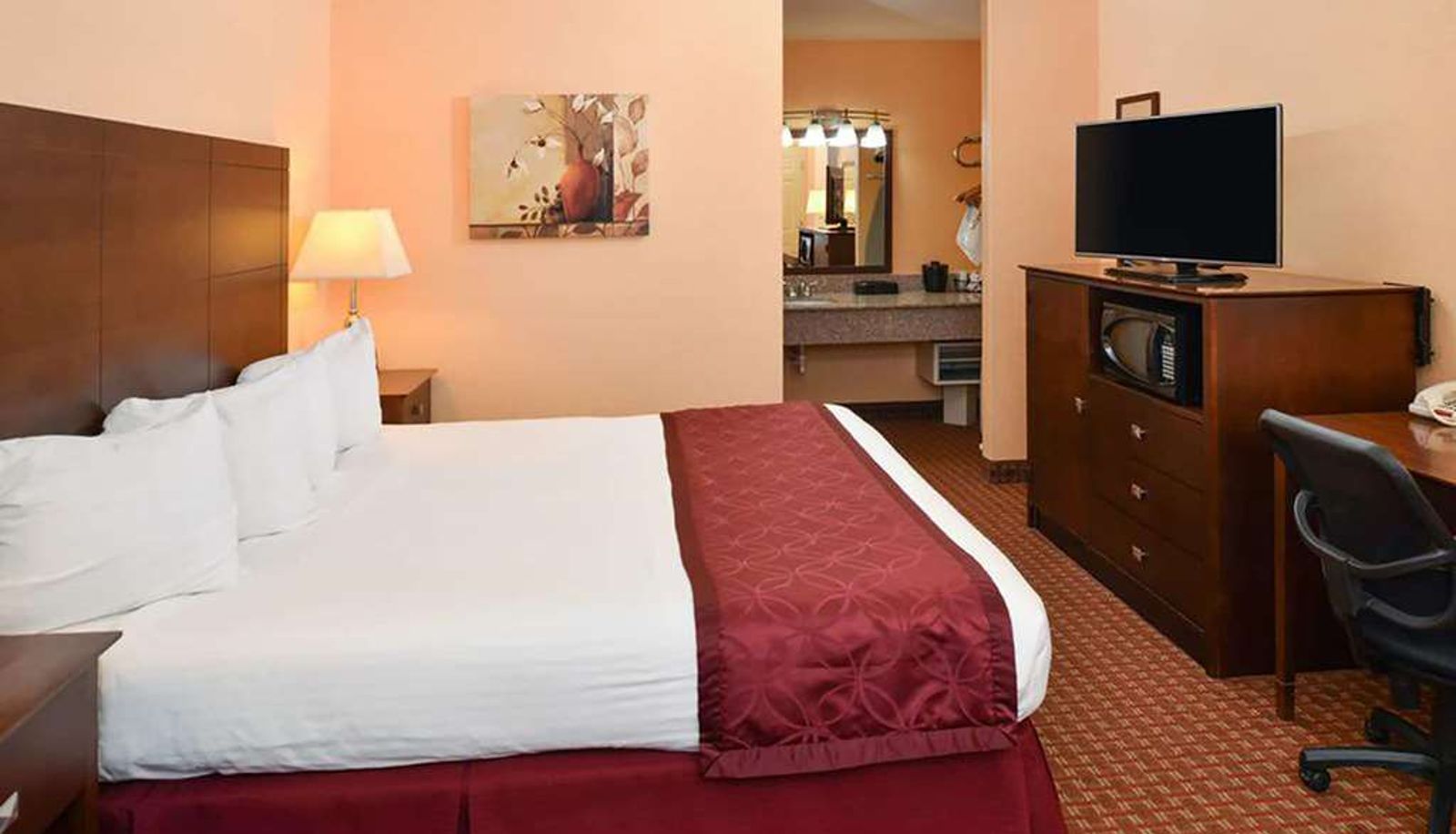 Camera - Days Inn by Wyndham Whitmore Lake/Ann Arbor/Brighton