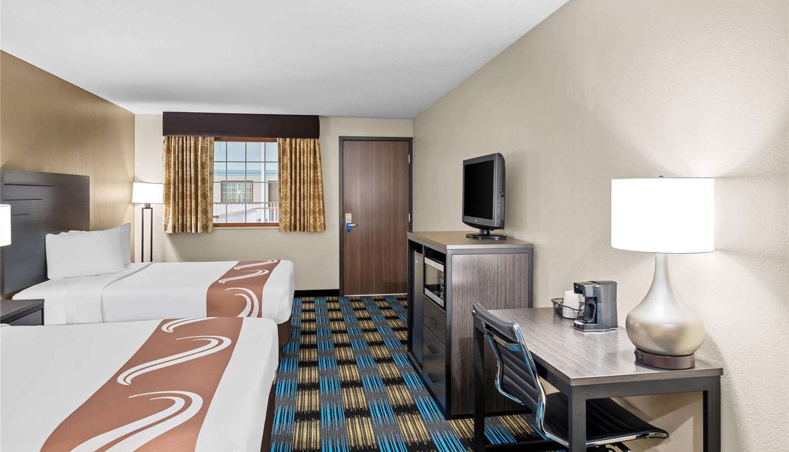Room - Rodeway Inn Grandville - Grand Rapids