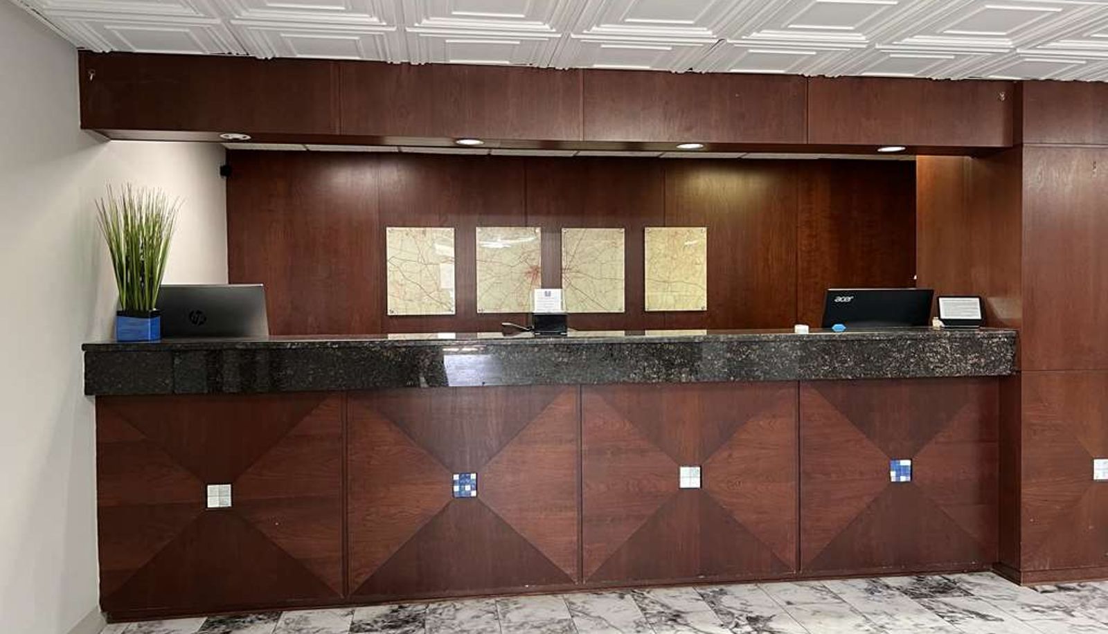Hall - Best Western Hopkinsville KY