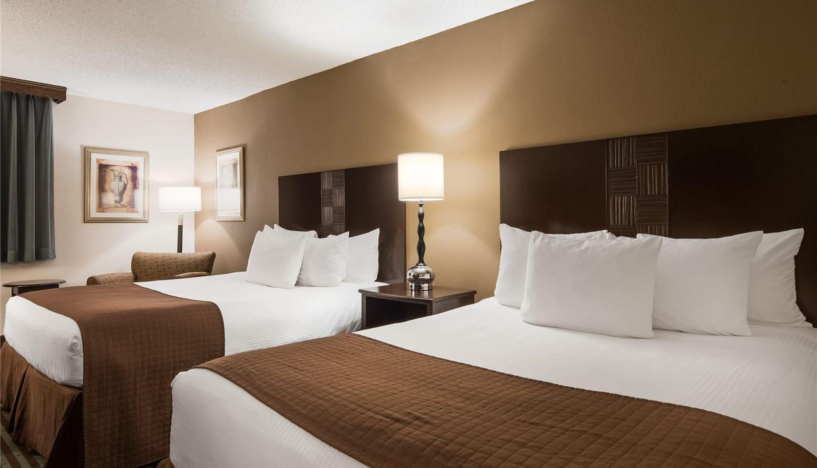Chambre - Spark by Hilton Kansas City Plaza Streetcar
