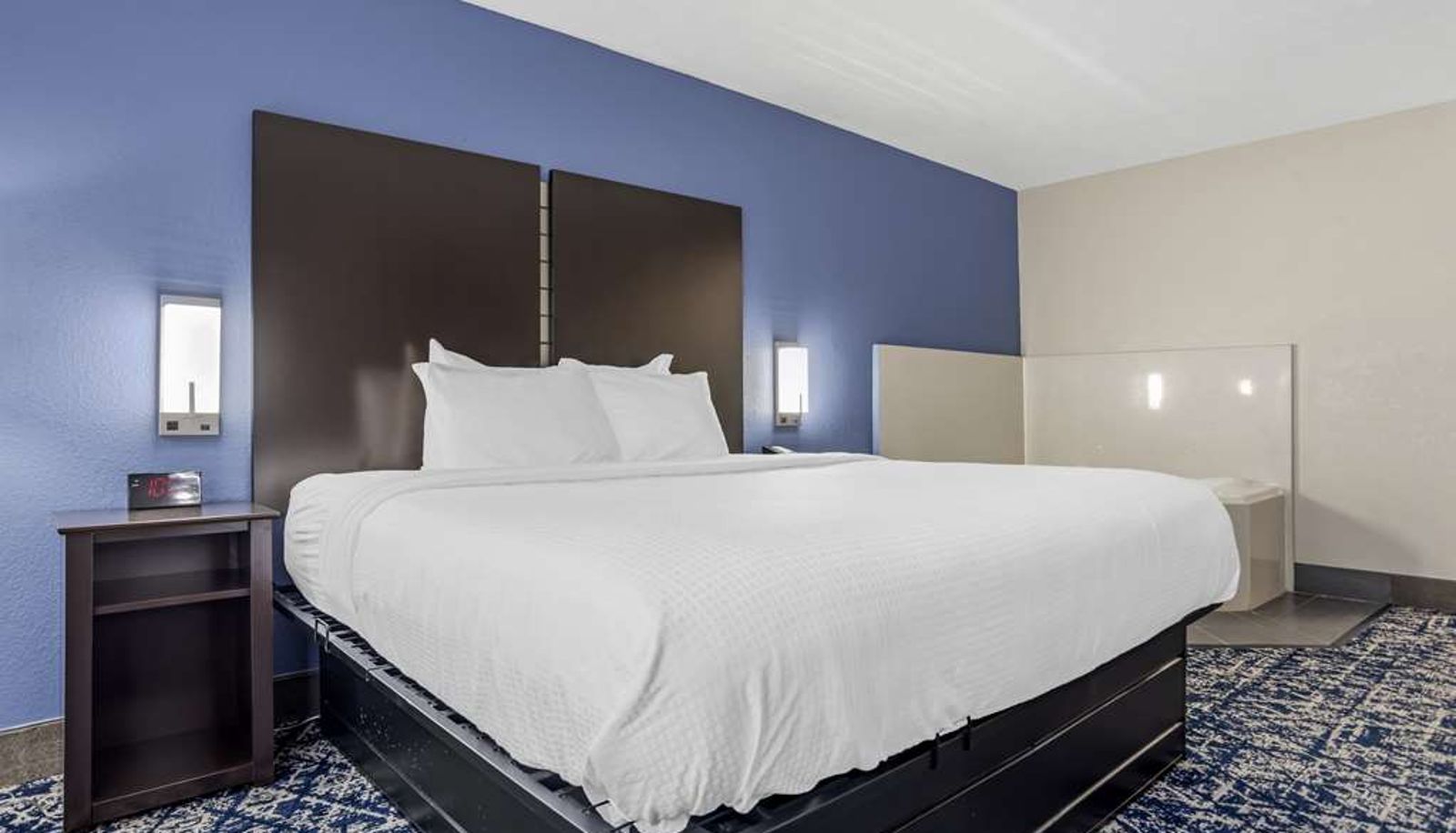 Habitación - Best Western Canton Inn