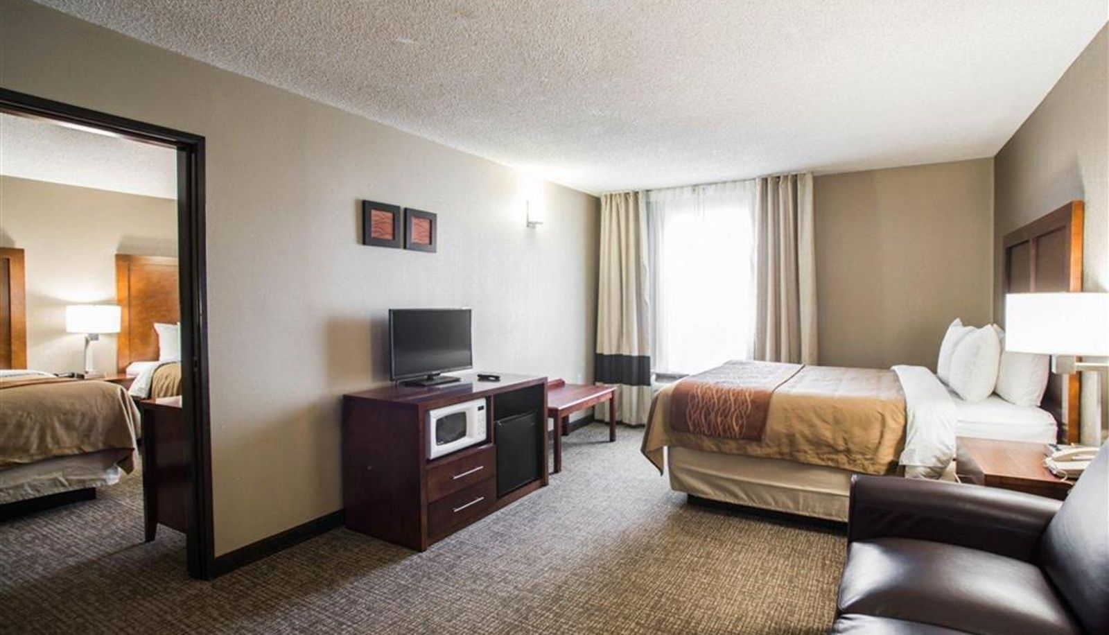 Pokój - Comfort Inn & Suites Hazelwood - St. Louis