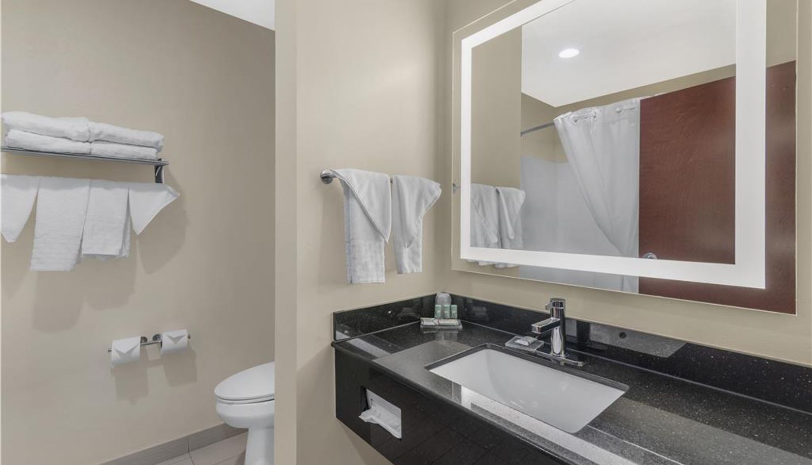 Habitación - Best Western Concord Inn & Suites