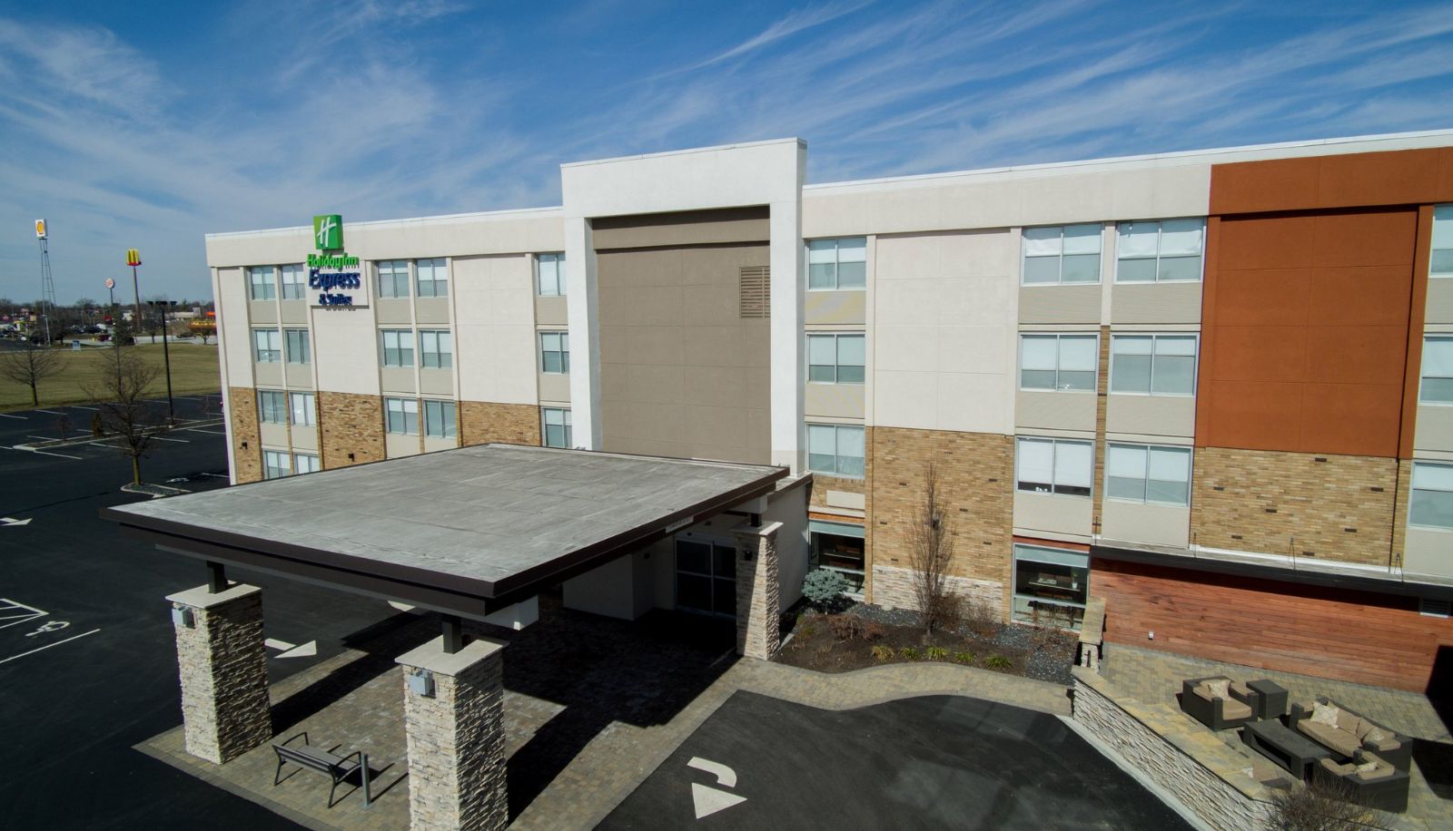 Info - Holiday Inn Express & Suites WAPAKONETA by IHG