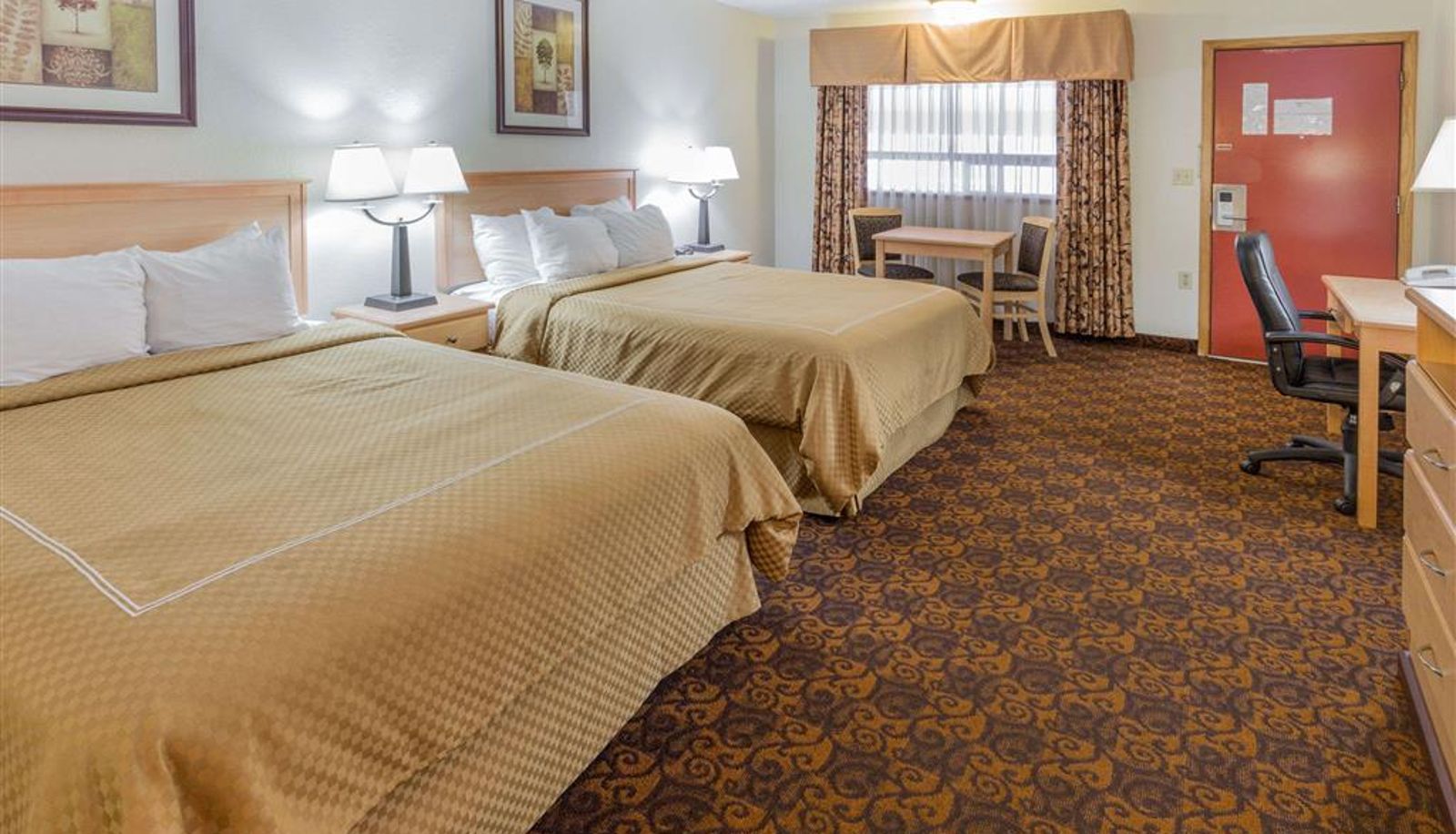 Zimmer - Days Inn by Wyndham Black Bear