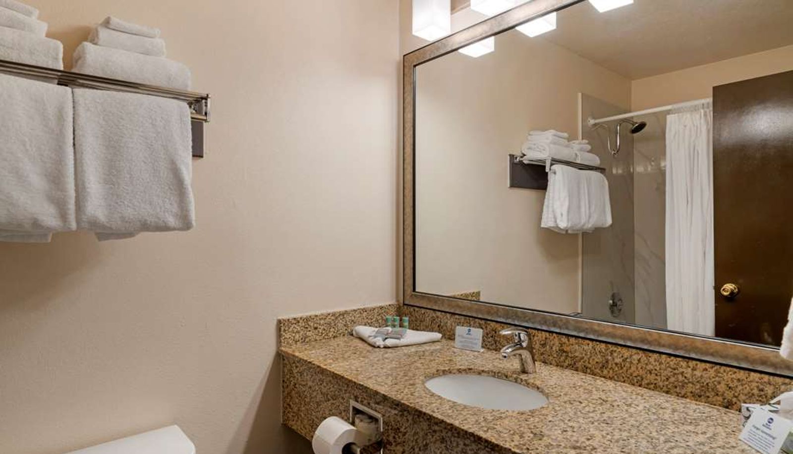 Room - Best Western Pony Soldier Inn - Airport