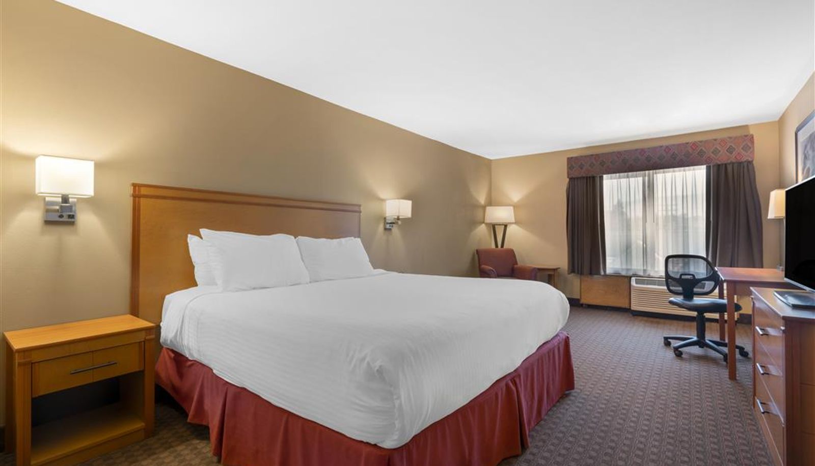 Room - Best Western Plus Olympic Inn