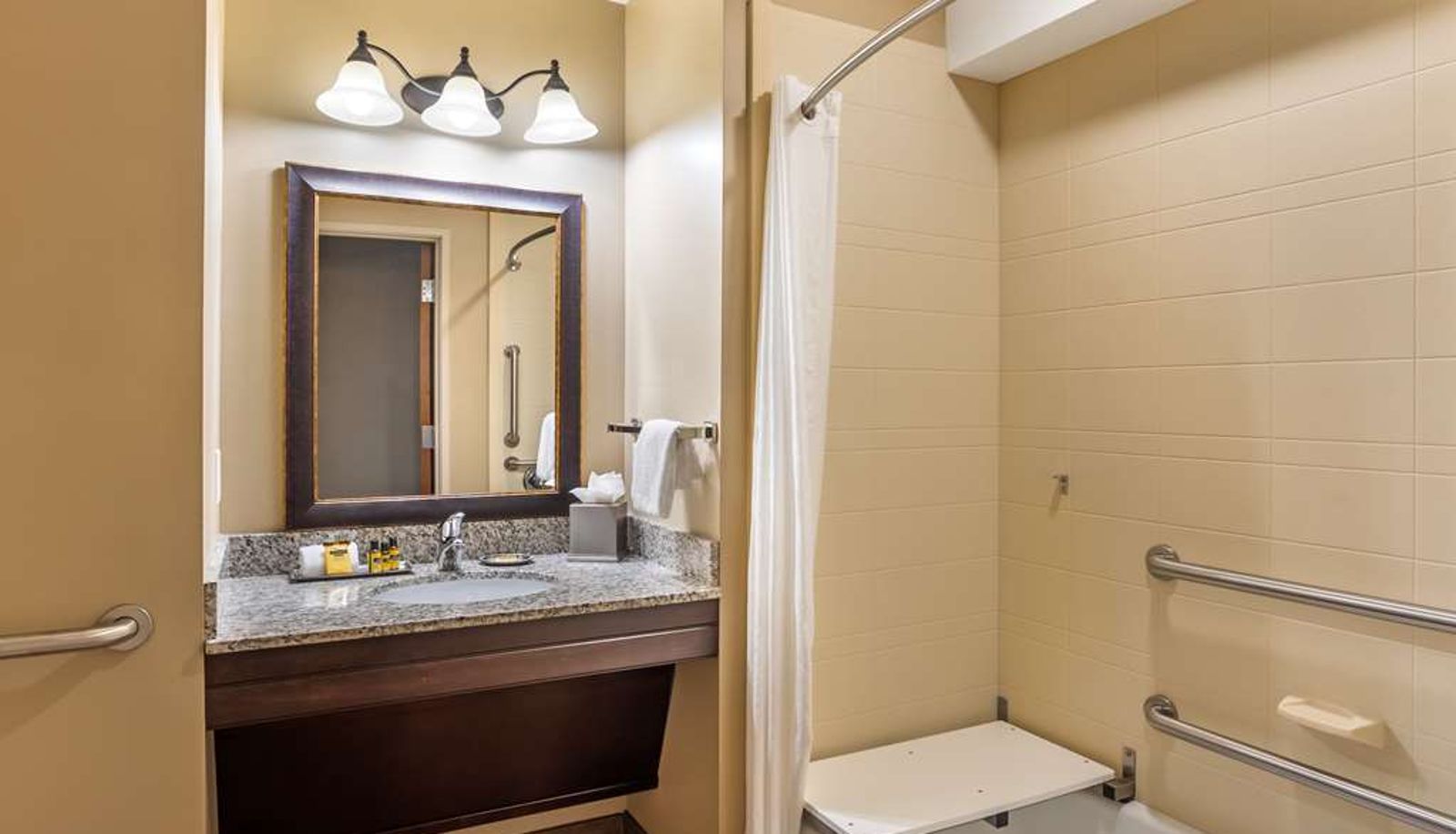 Suite - Best Western Plus Intercourse Village Inn & Suites