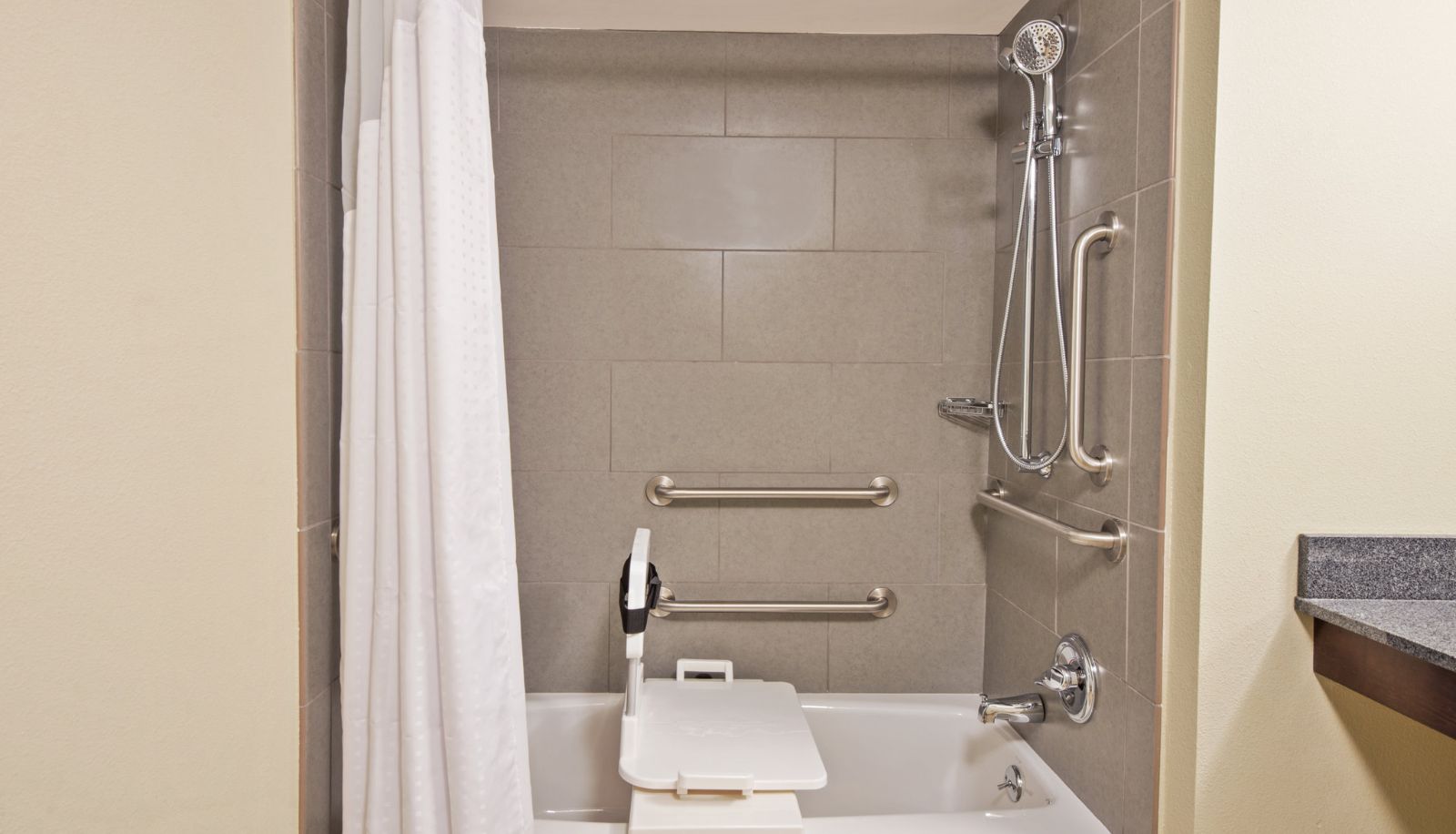 Camera - Holiday Inn HARRISBURG EAST by IHG