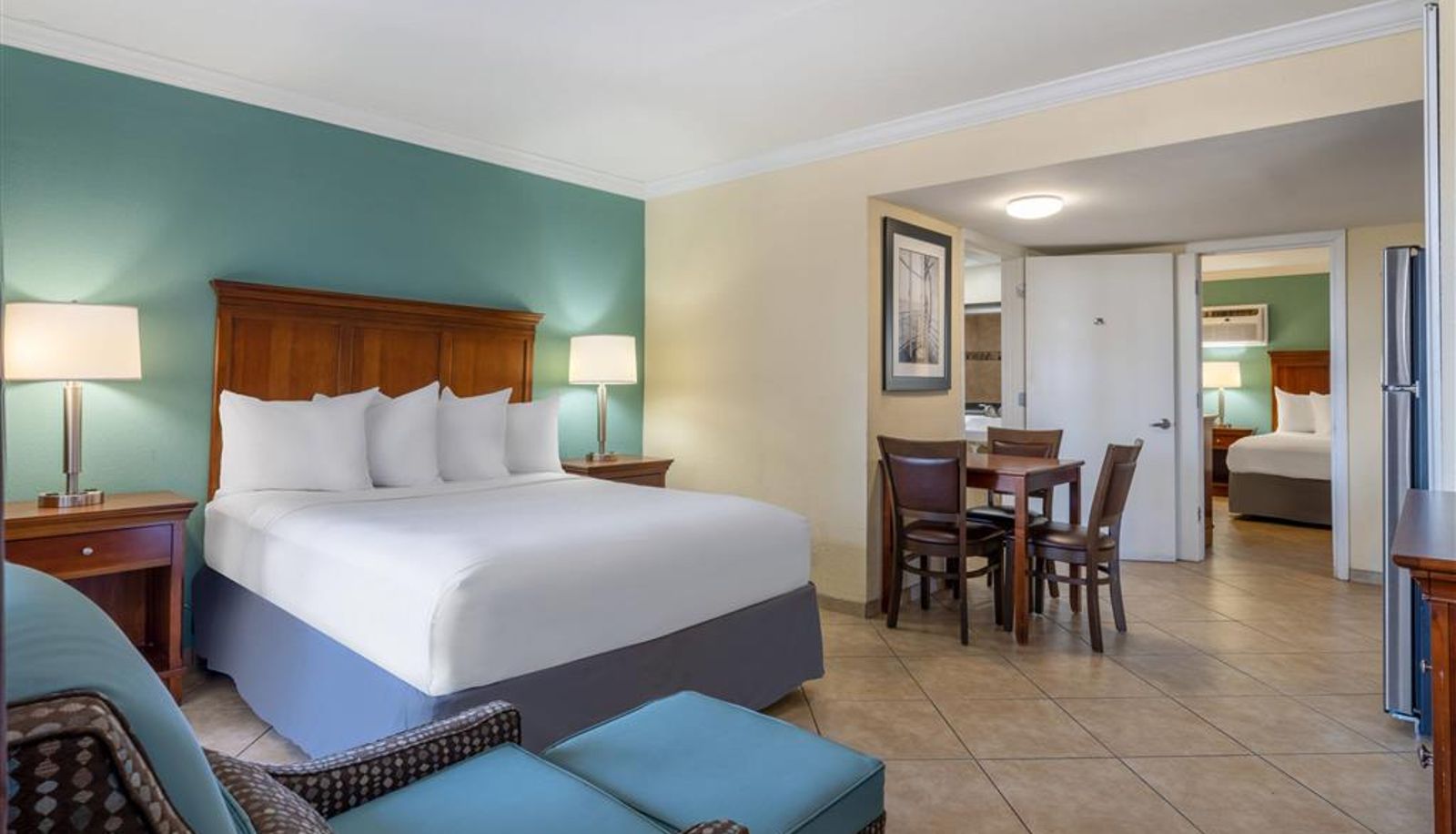 Zimmer - Trademark Collection by Wyndham The Sandbar Hotel