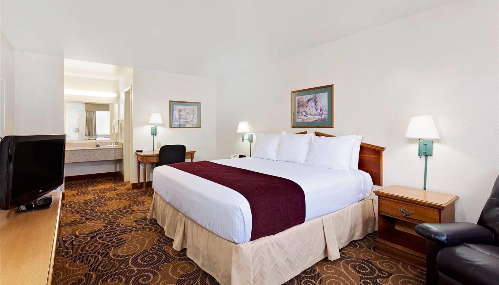Camera - Days Inn by Wyndham San Angelo
