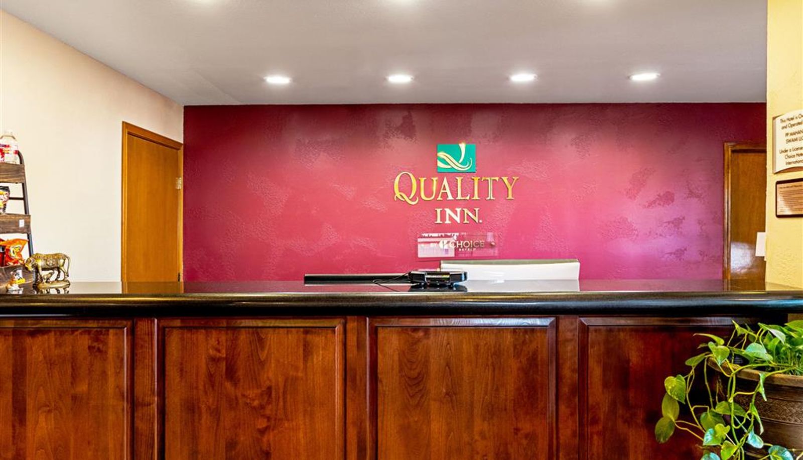Lobby - QUALITY INN