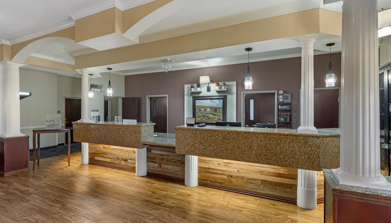 Receptie - Best Western Plus Shamrock Inn & Suites