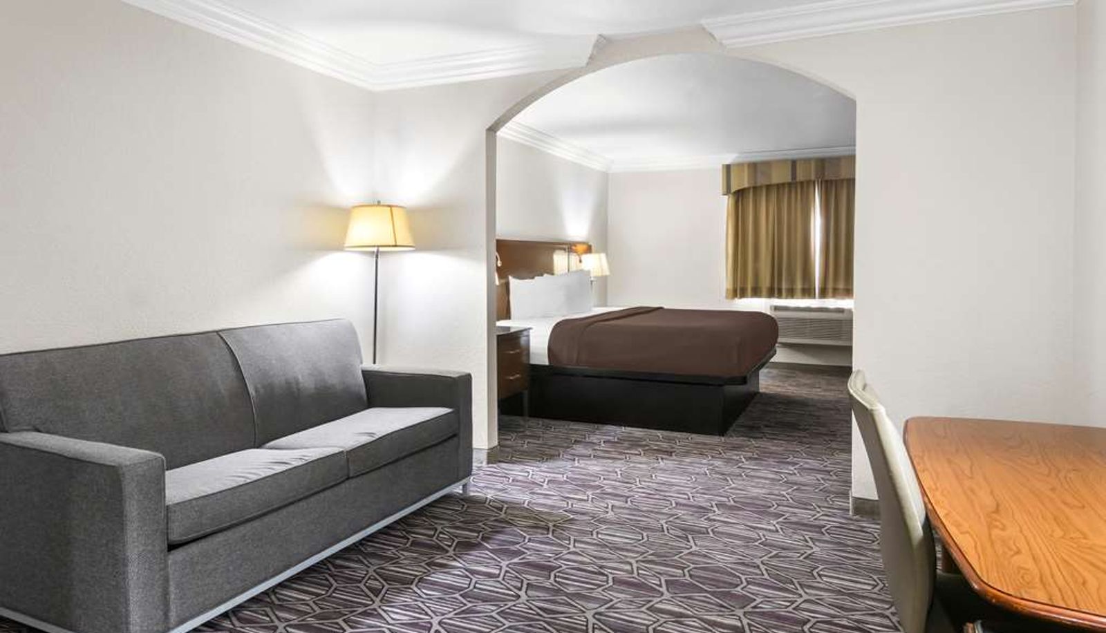Room - SureStay Plus by Best Western Benbrook Fort Worth