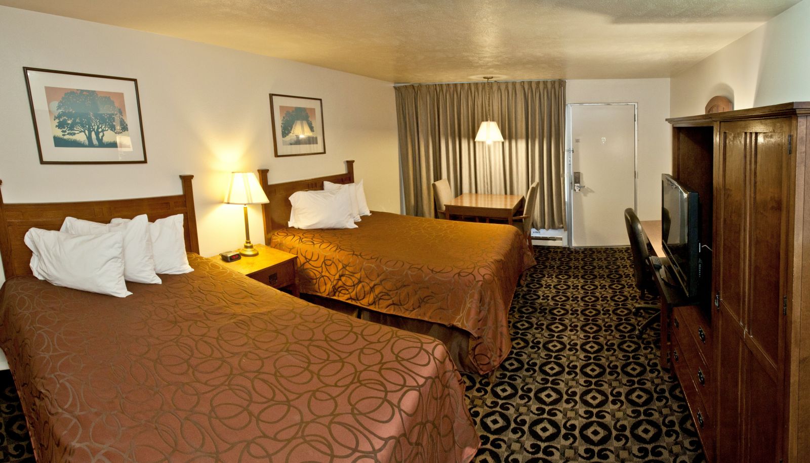 Zimmer - Americas Best Value Inn Roosevelt Ballard