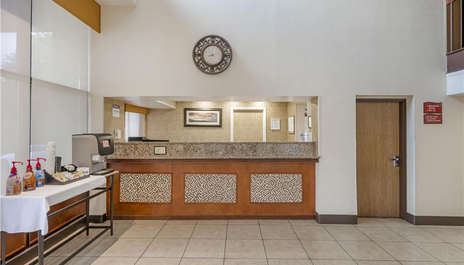 Hall - Best Western Manassas