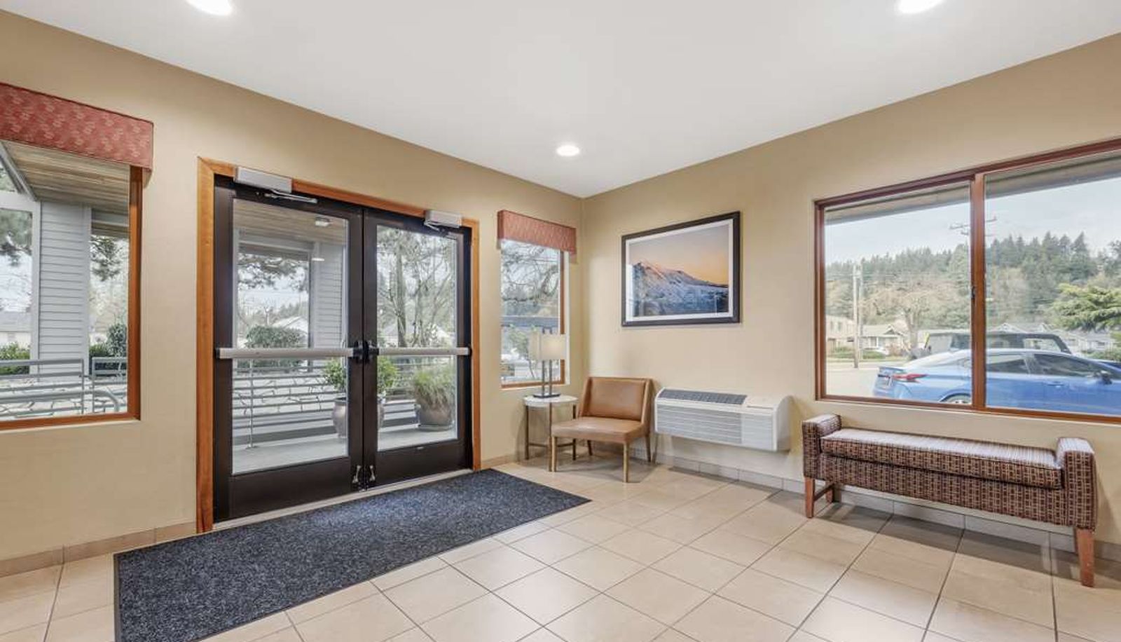 Hall - Best Western Aladdin Inn