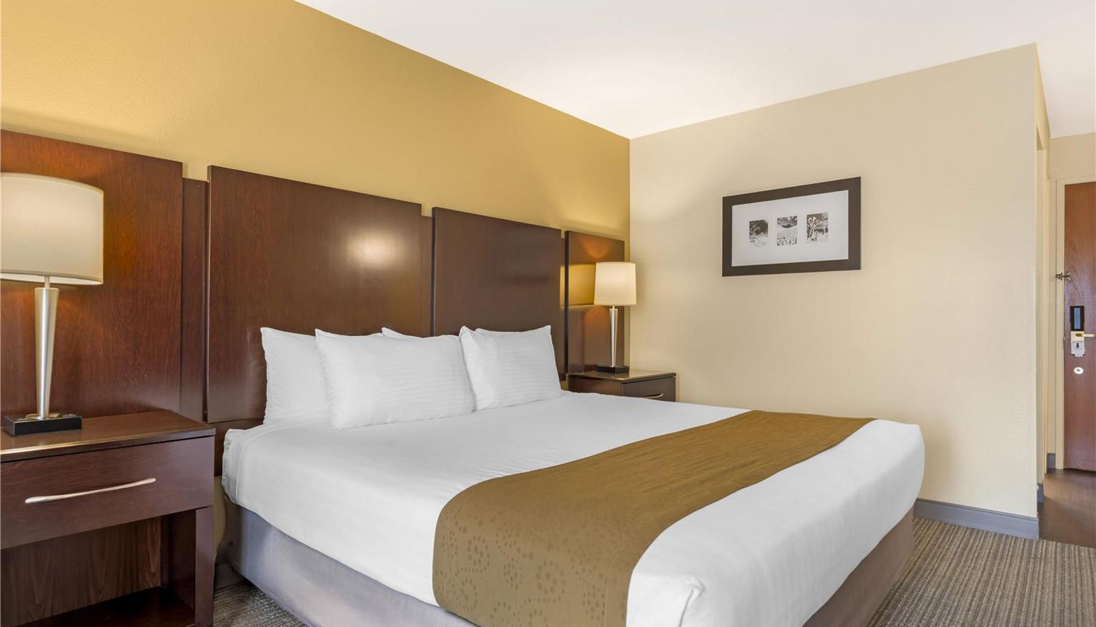 Zimmer - Best Western Plus Plaza by the Green