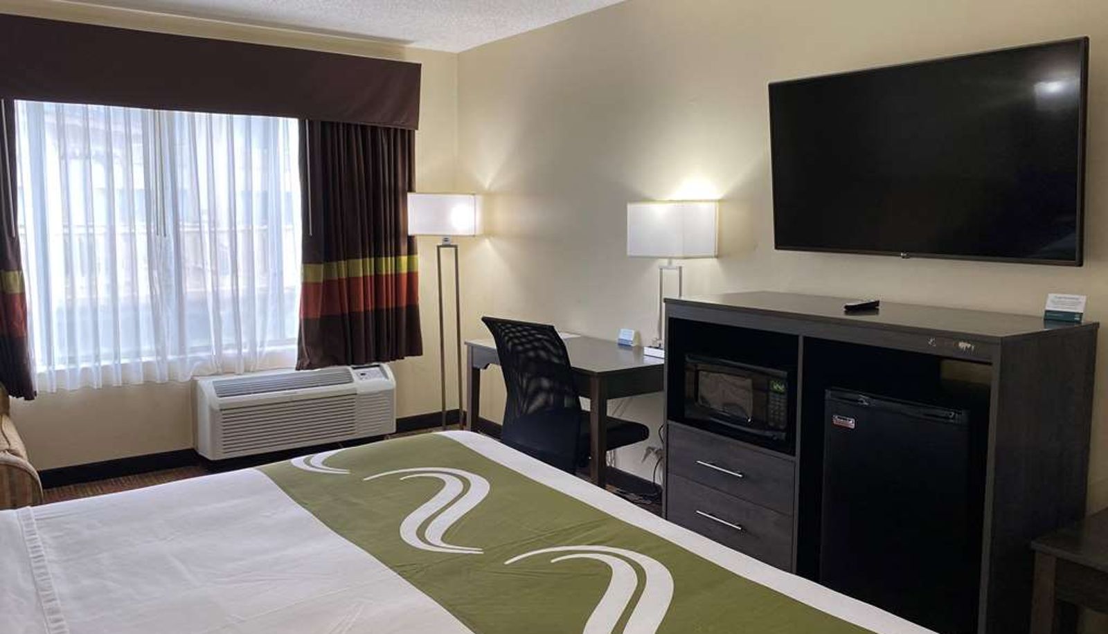 Pokój - AmericInn by Wyndham Fort Atkinson