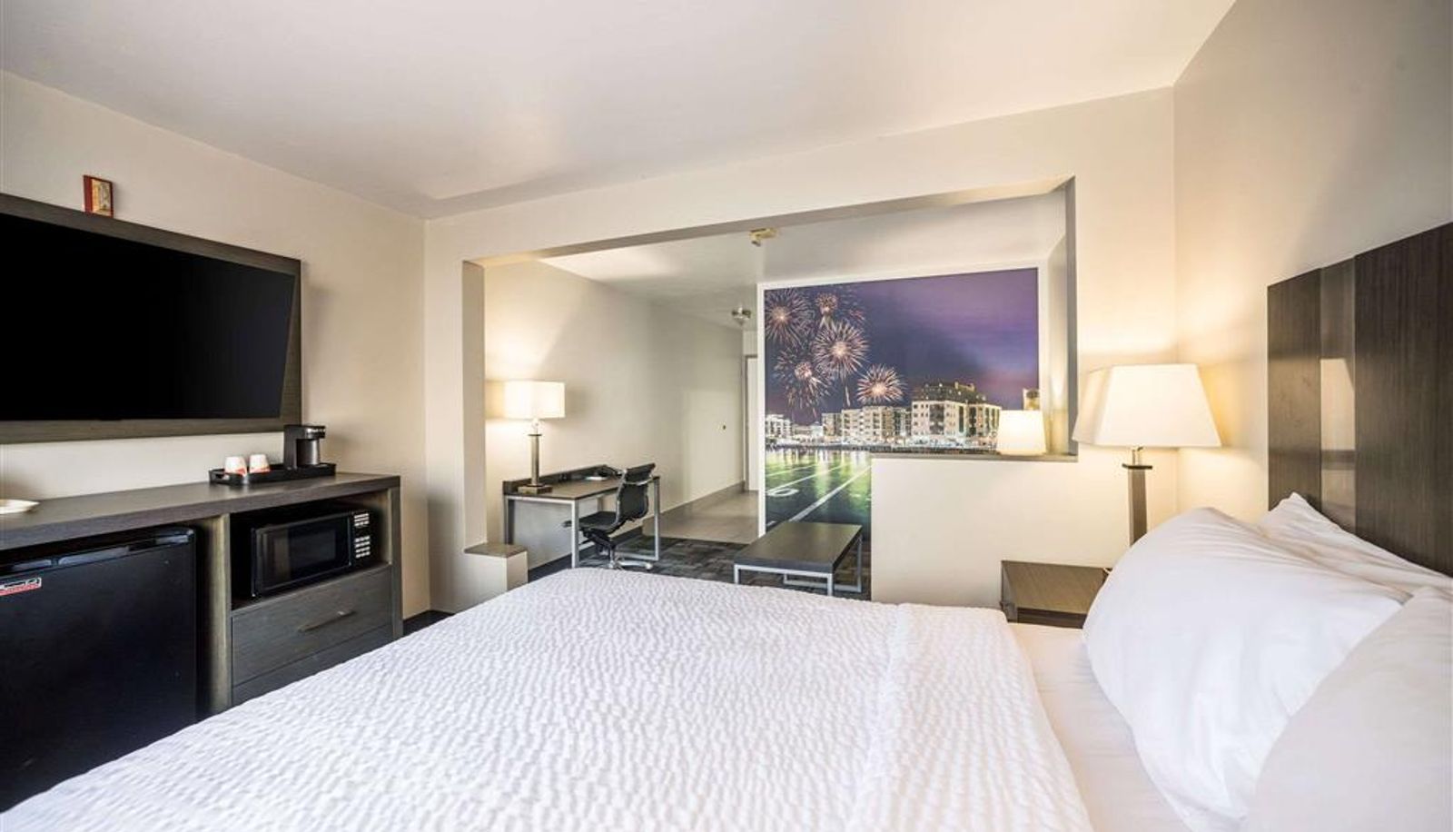 Zimmer - AmericInn by Wyndham Green Bay Near Stadium