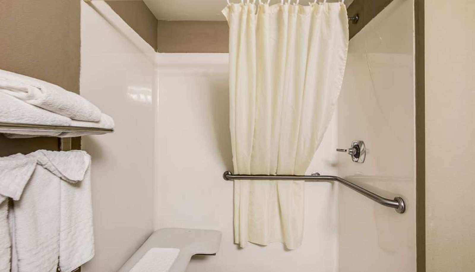 Zimmer - Best Western Waukesha Grand