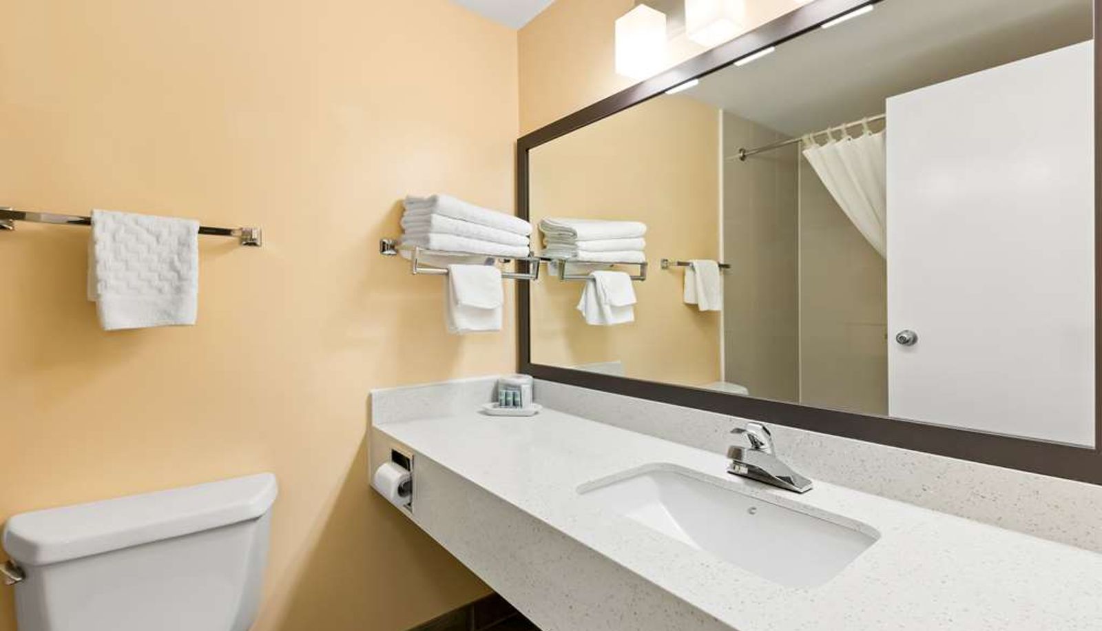 Zimmer - Best Western Of Olds