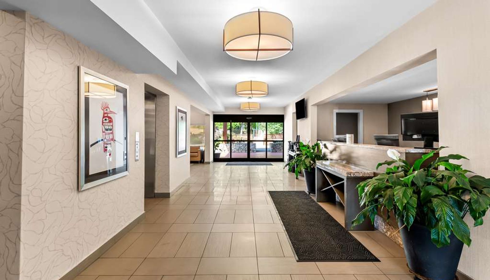 Lobby - Best Western Cowichan Valley Inn