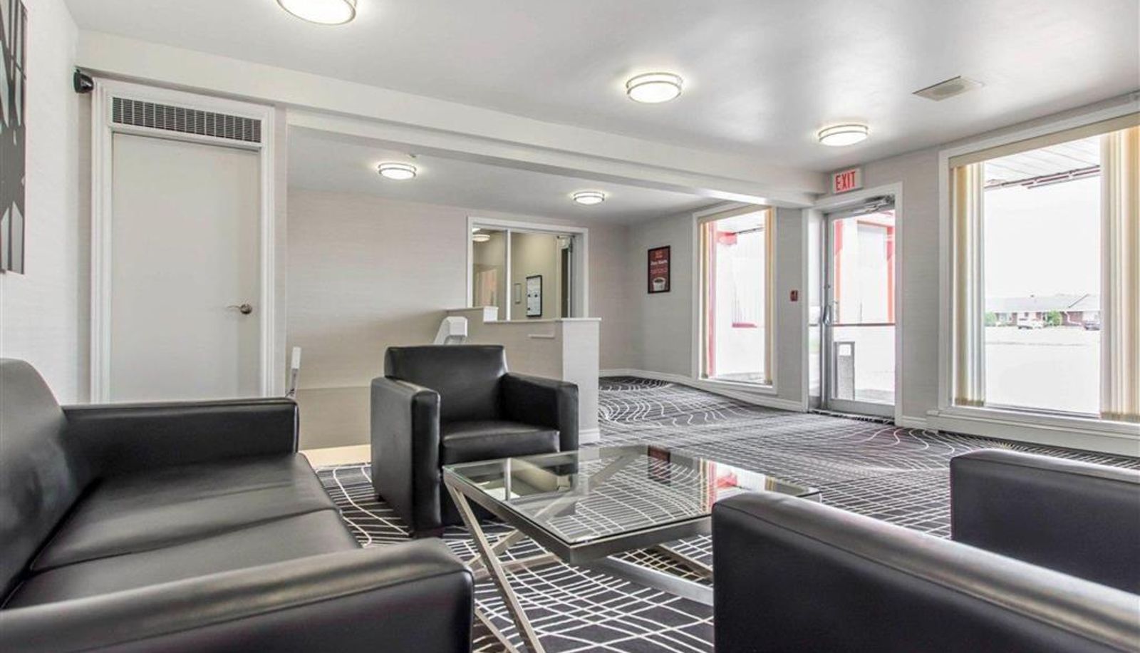 Hall - Econo Lodge Prince George