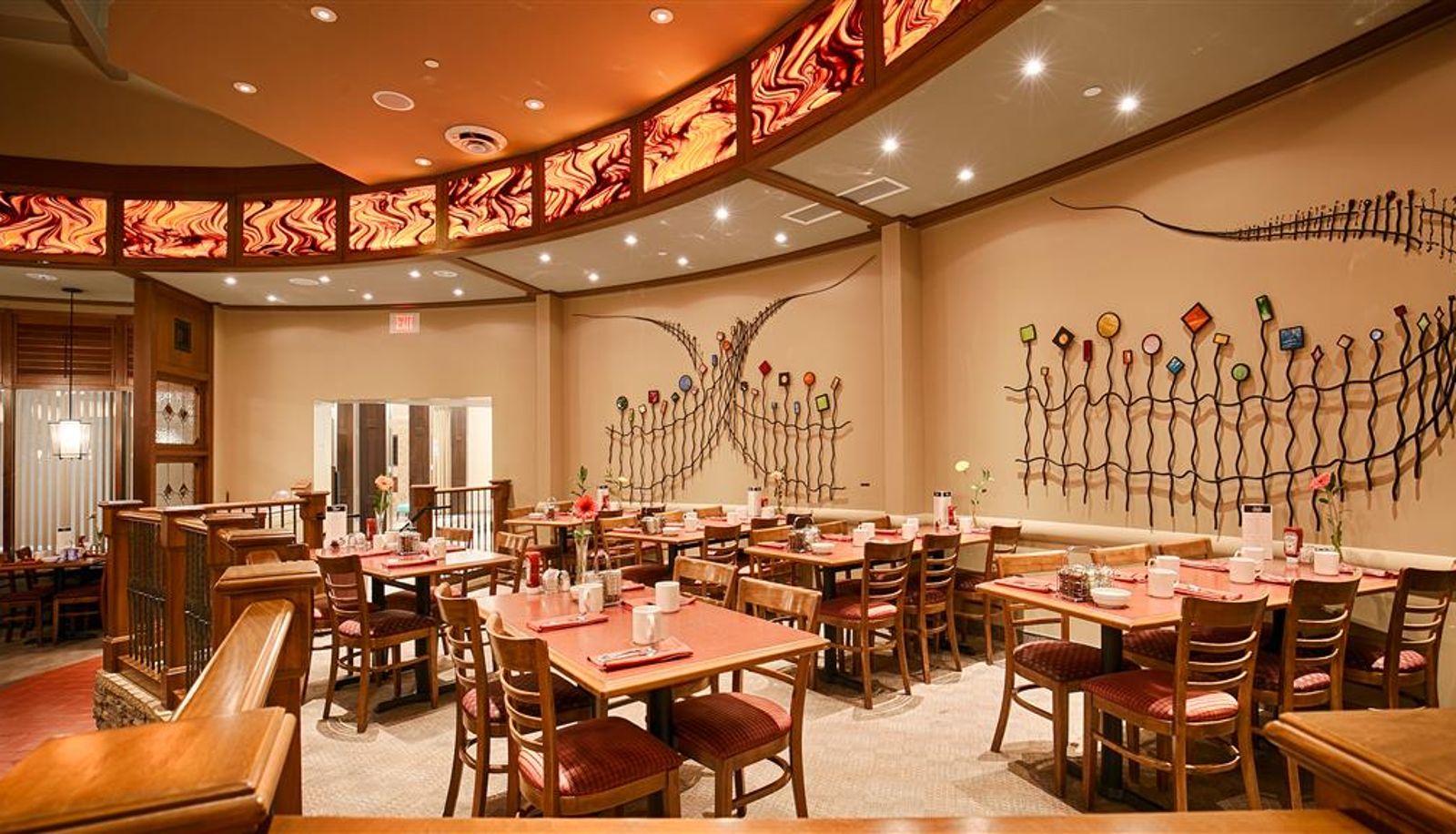 Restaurant - Best Western Plus Lamplighter Inn & Conference Centre
