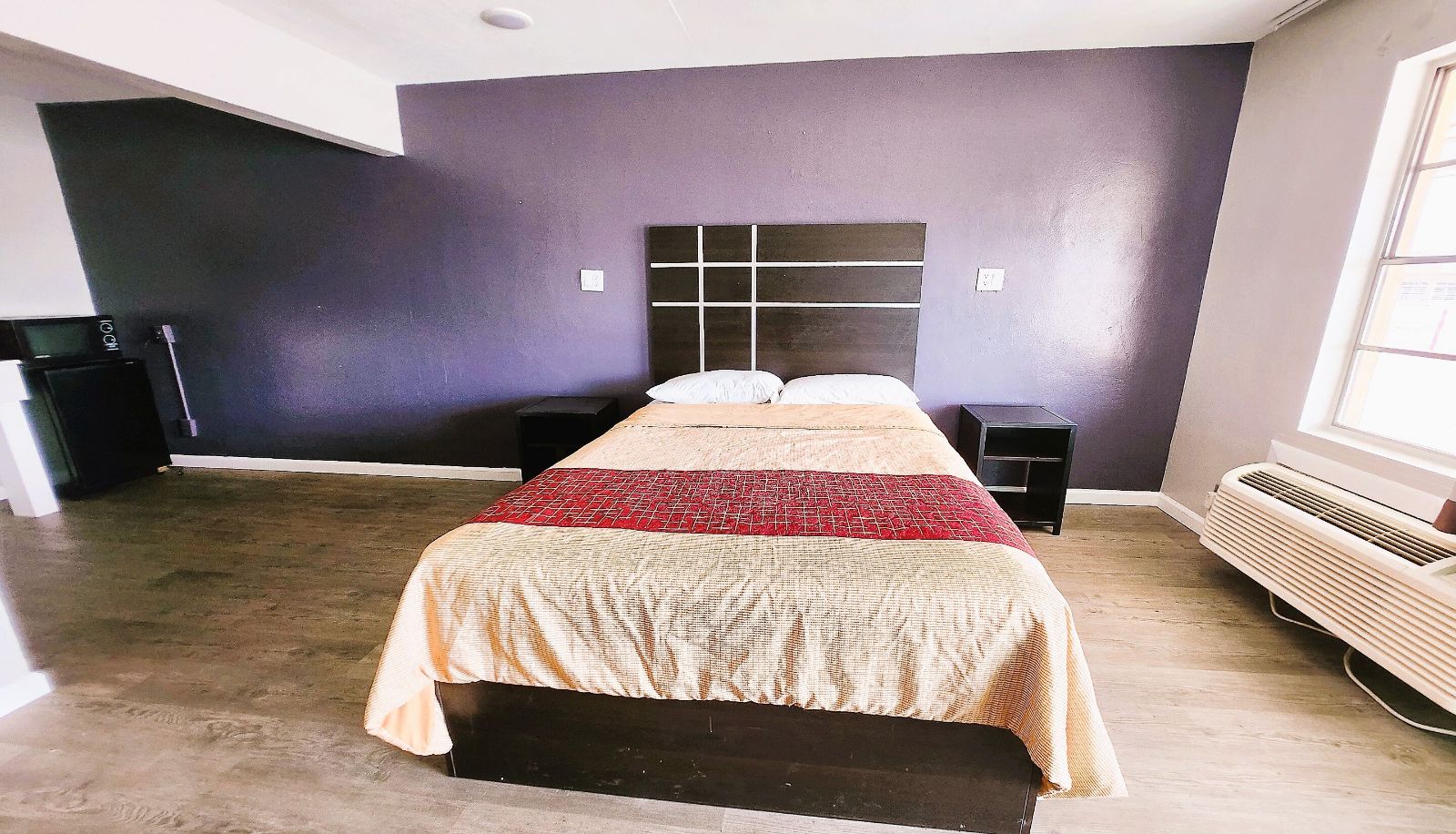 Room - Hwy 80 - Jackson Travel Inn by OYO