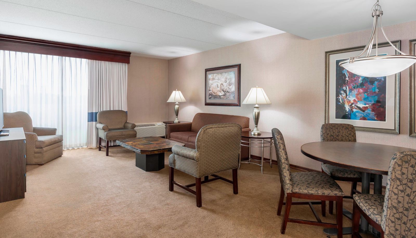 Room - Four Points by Sheraton Chicago OHare Airport
