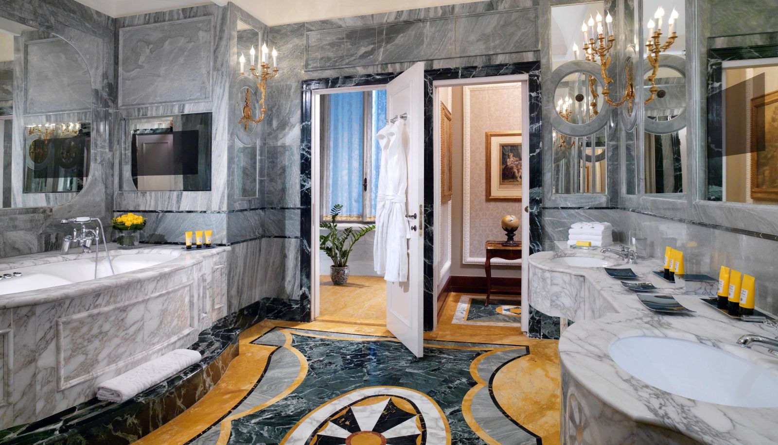 Kamer - The St Regis Rome