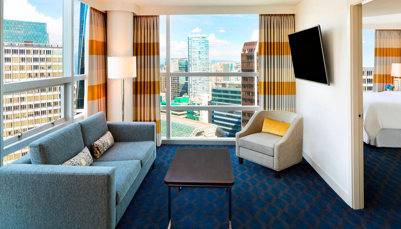 Camera - Sheraton Vancouver Wall Centre