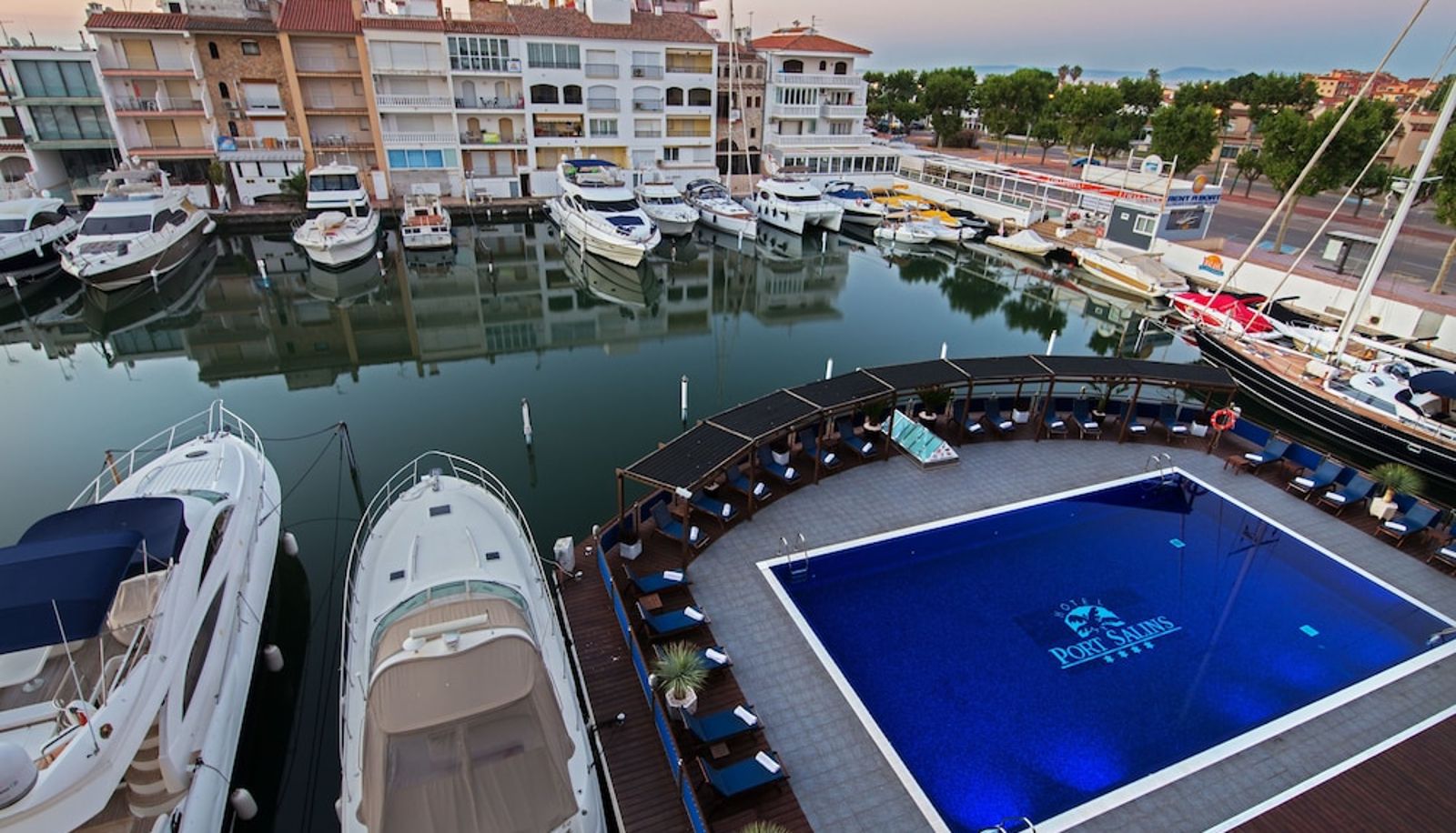 Pool - Hotel Port Salins by Pierre & Vacances