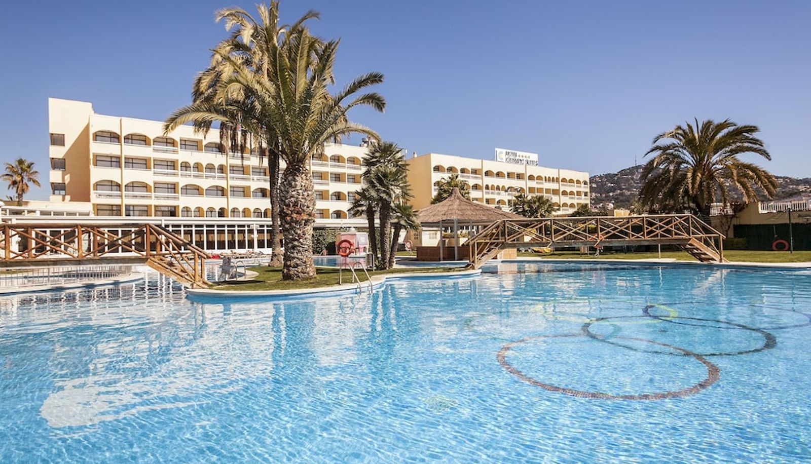 Piscina - Evenia Olympic Resort