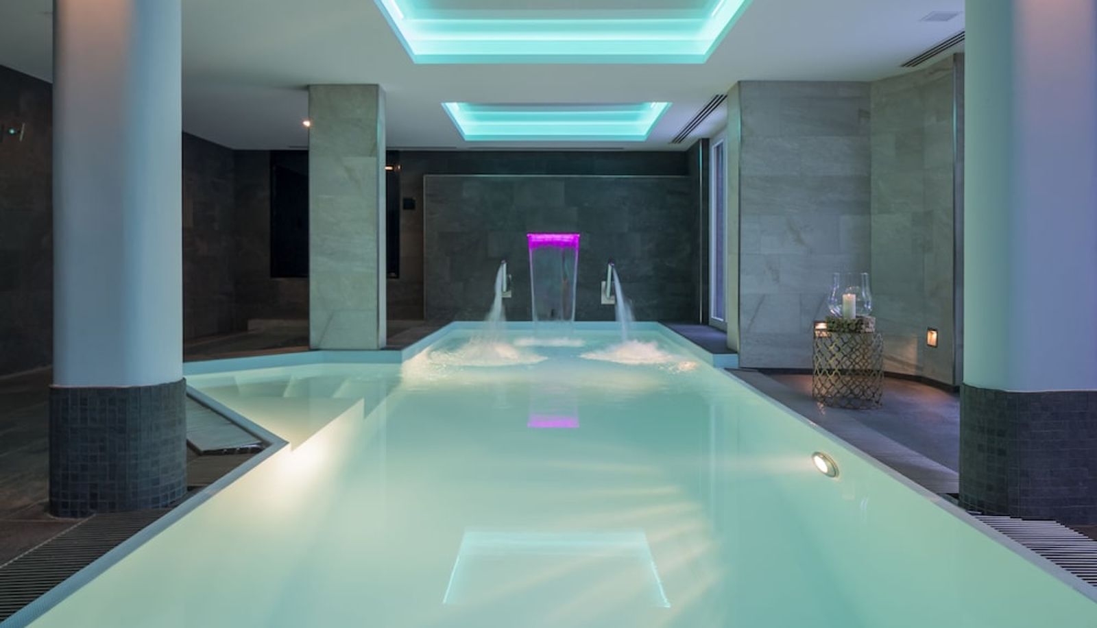 Piscine - Grand Hôtel Des Alpes