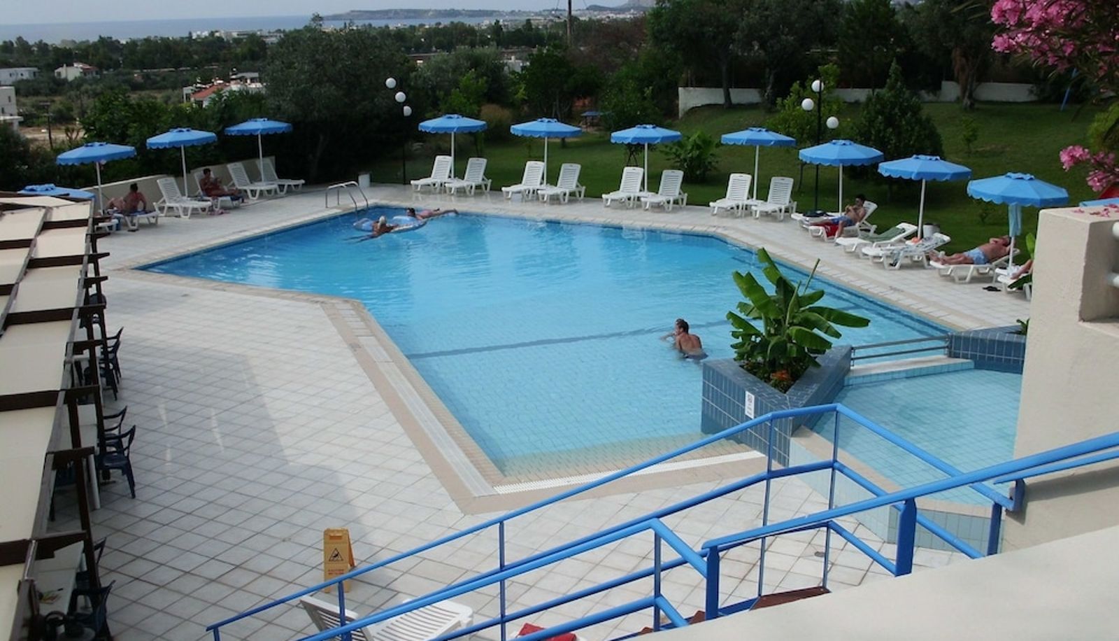 Basen - Hotel Iris