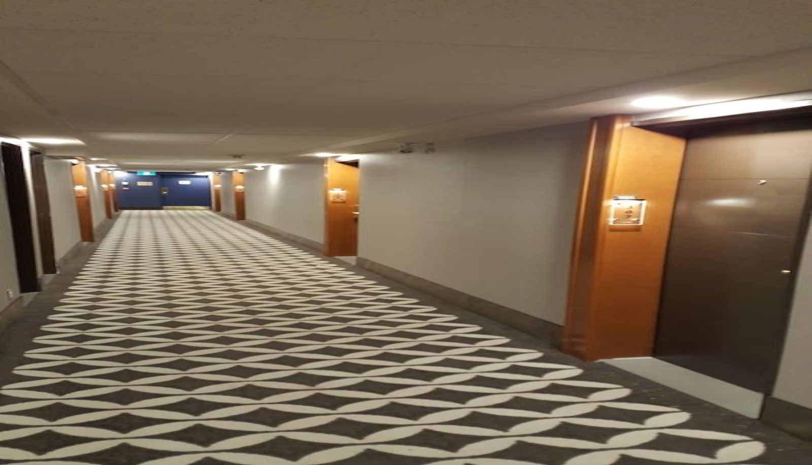 Hotel interior - Embassy Hotel and Suites