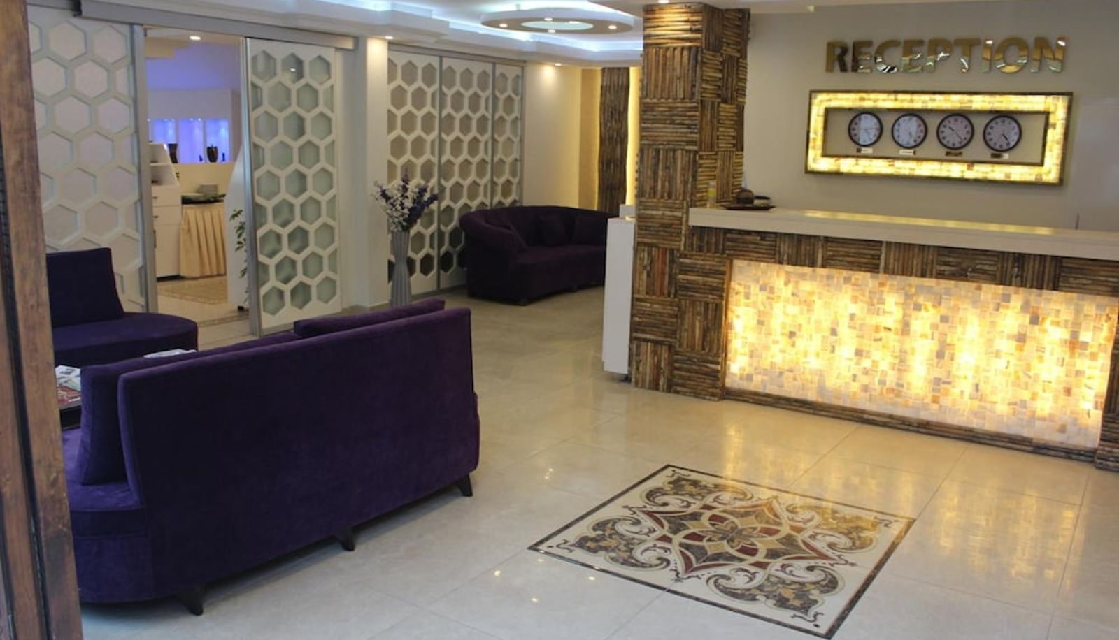 Lobby - Grand Harsena Hotel