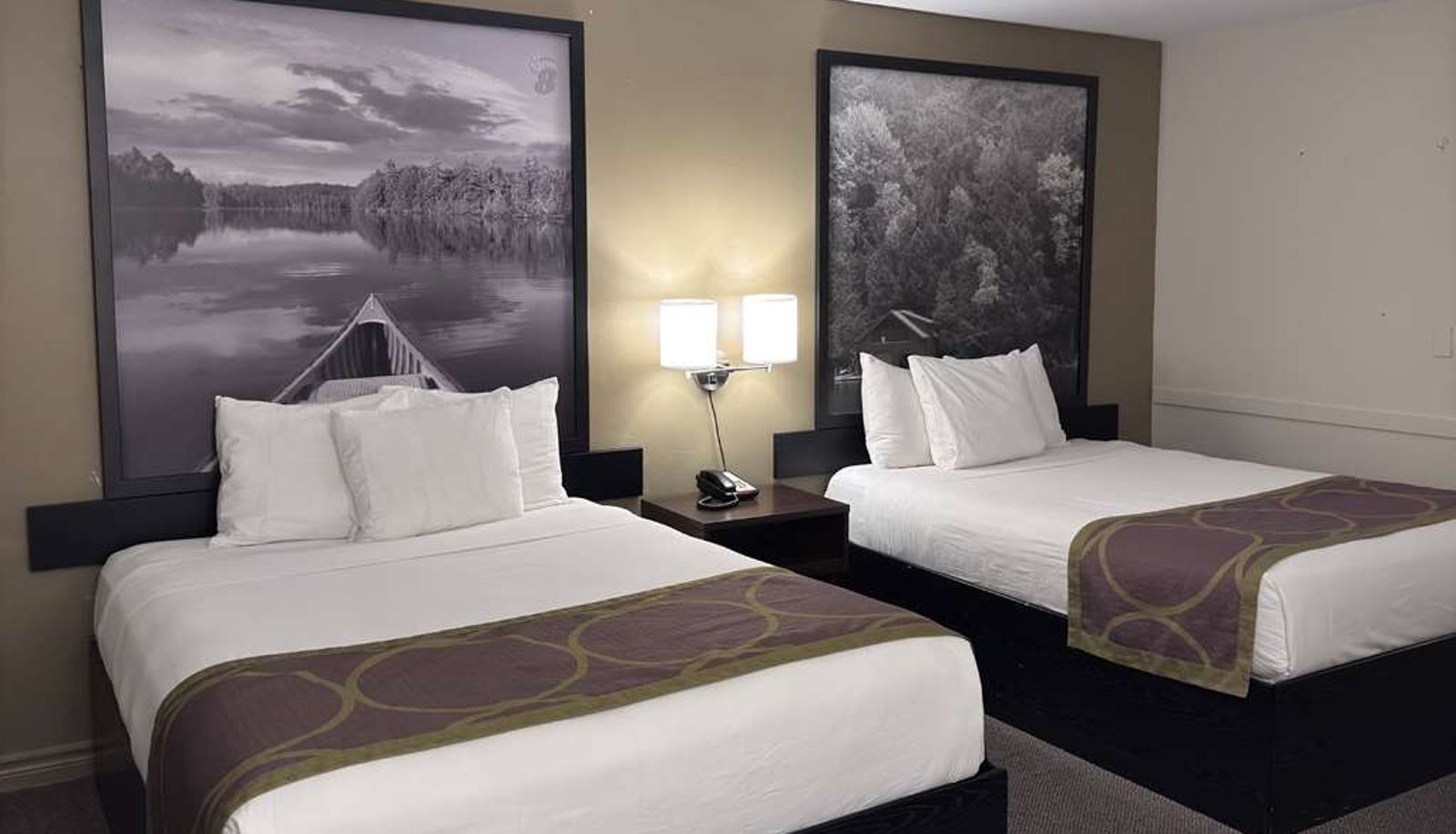 Zimmer - Super 8 by Wyndham Guelph