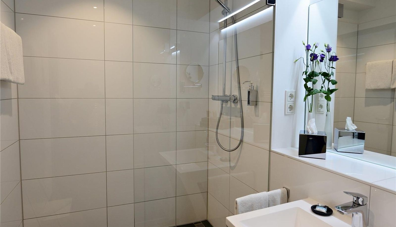 Camera - Mercure Hotel Kaiserhof Frankfurt City Center