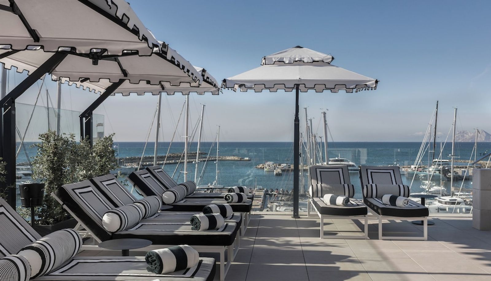 Basen - MIM Sotogrande Member of Meliá Collection de Sotogrande