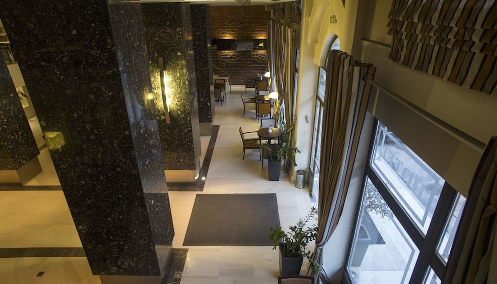 Lobby - Davitel Tobacco Hotel